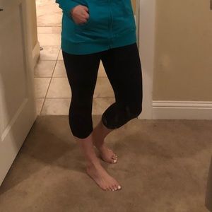 Lululemon yoga pants